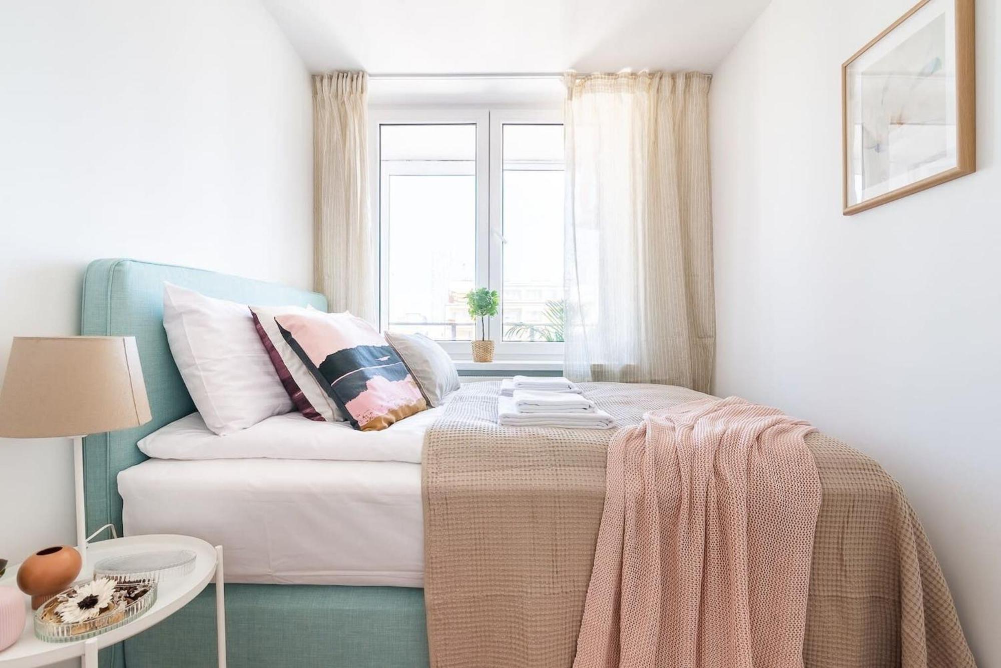 Navy Aesthetic With Balcony By Renters * Warschau